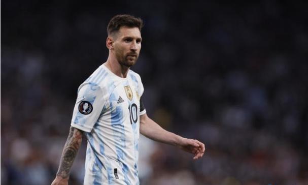 荣耀400系列全球发货量突破 600 万台，荣耀500全系搭载骁龙8系